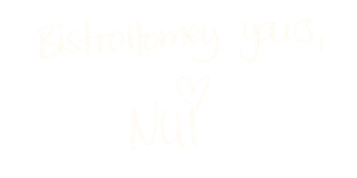 Handwritten signature in yoghurt-colored text reading "BistroHomey, yours, Nui" with a heart.